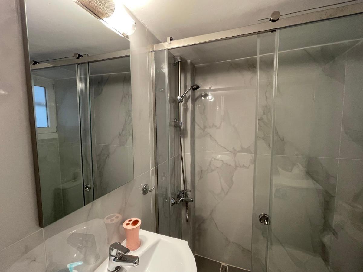 Cosy Apartment In Glyfada Center Athens Ngoại thất bức ảnh
