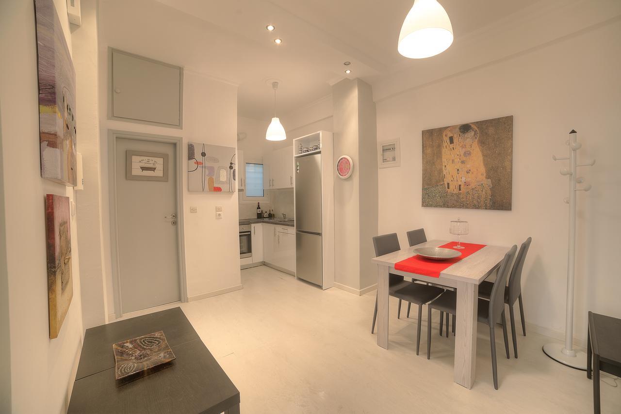 Cosy Apartment In Glyfada Center Athens Ngoại thất bức ảnh